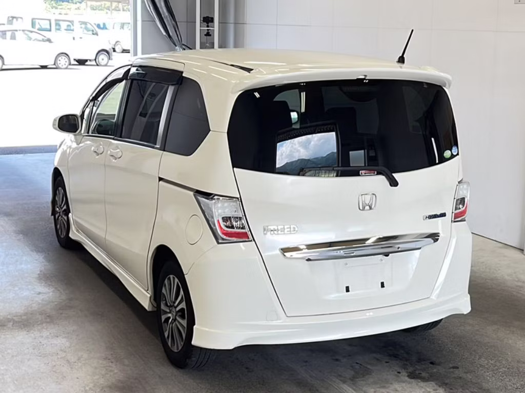 HONDA FREED