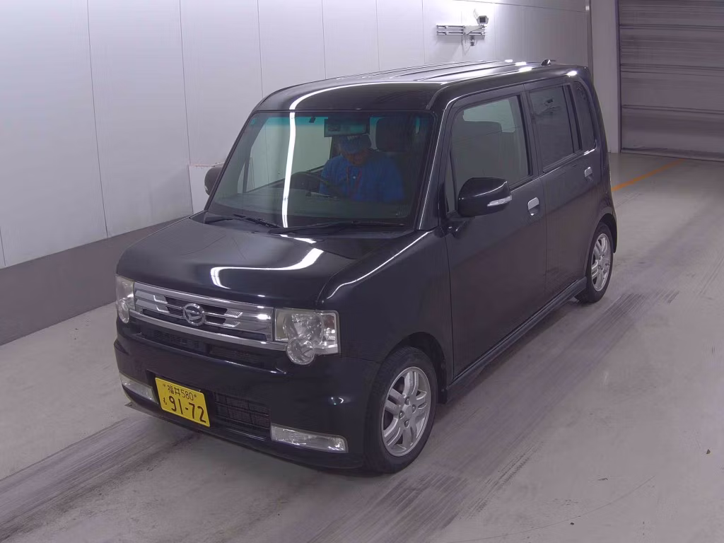 DAIHATSU MOVE CONTE