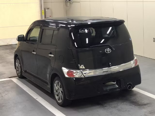 TOYOTA BB