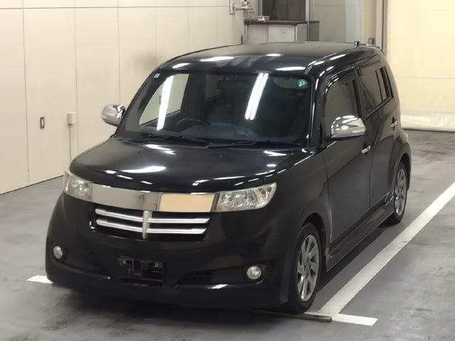 TOYOTA BB