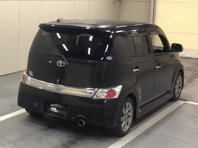 TOYOTA BB