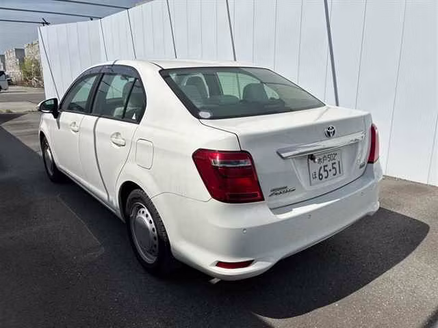 TOYOTA COROLLA AXIO