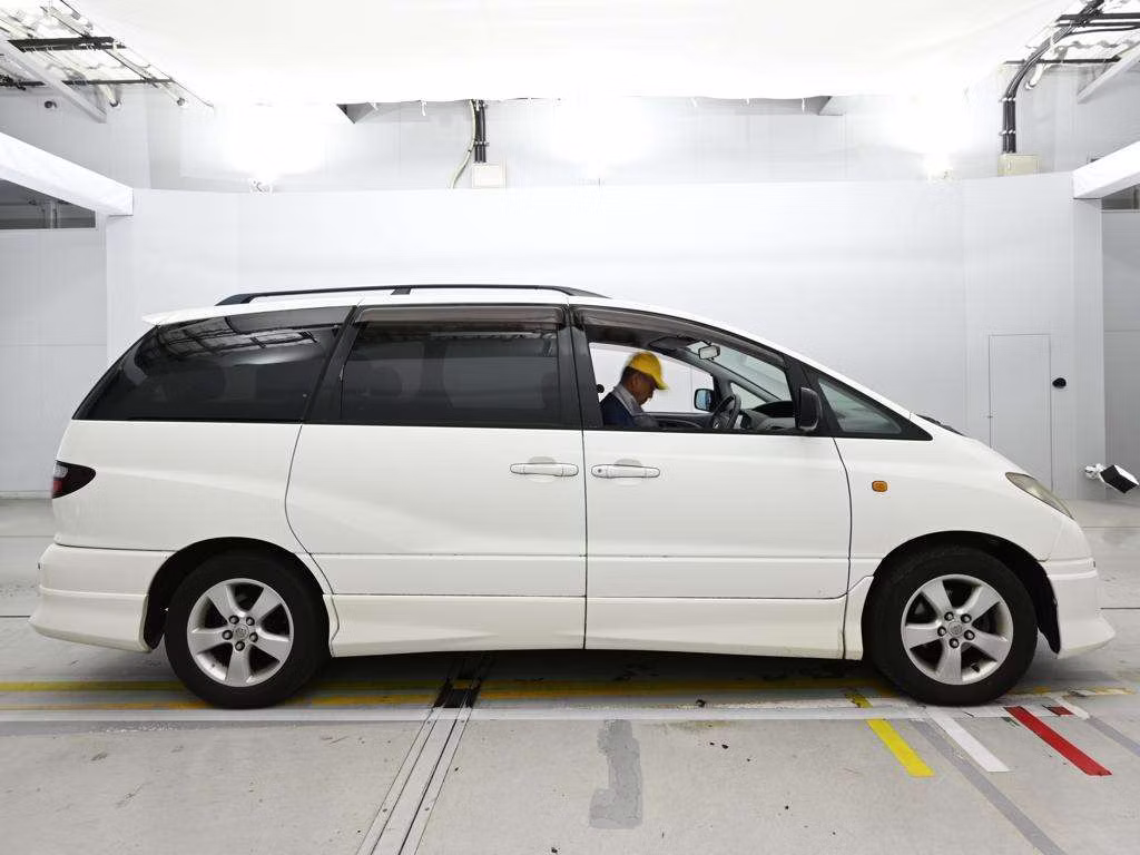 TOYOTA ESTIMA
