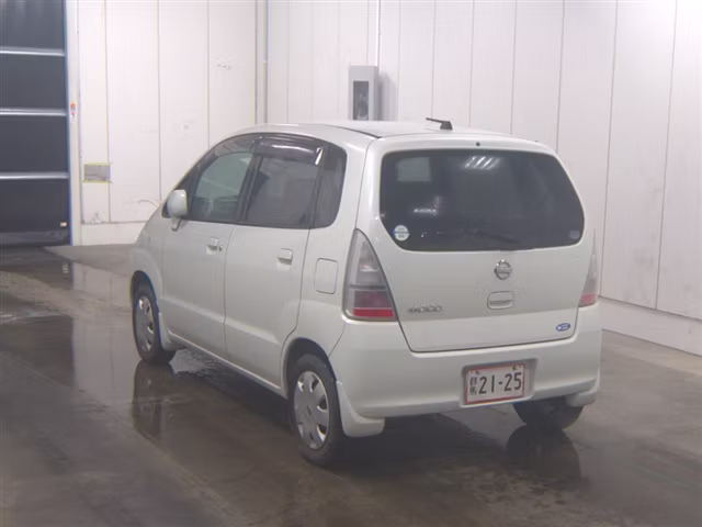 NISSAN MOCO