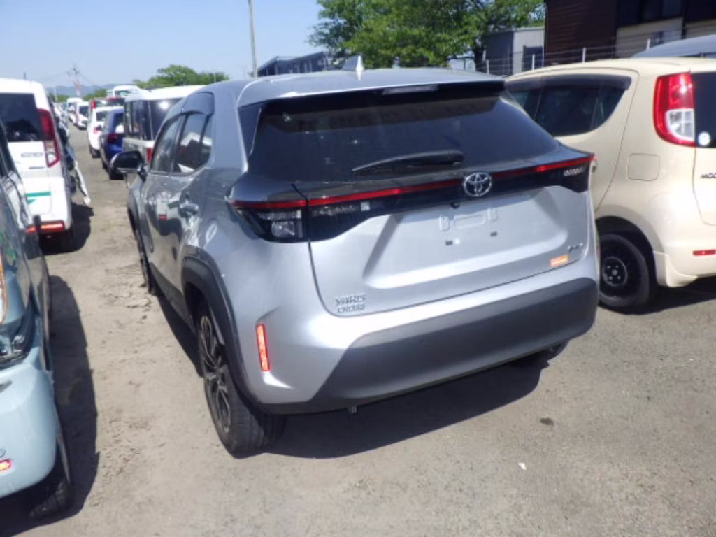 TOYOTA YARIS CROSS