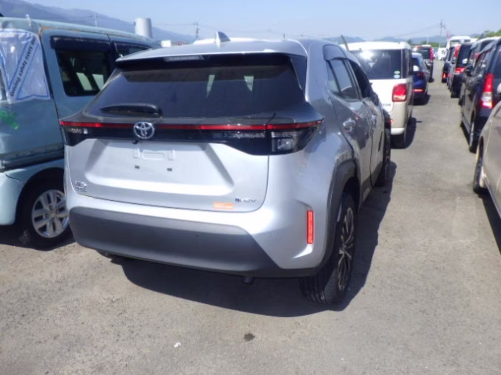 TOYOTA YARIS CROSS
