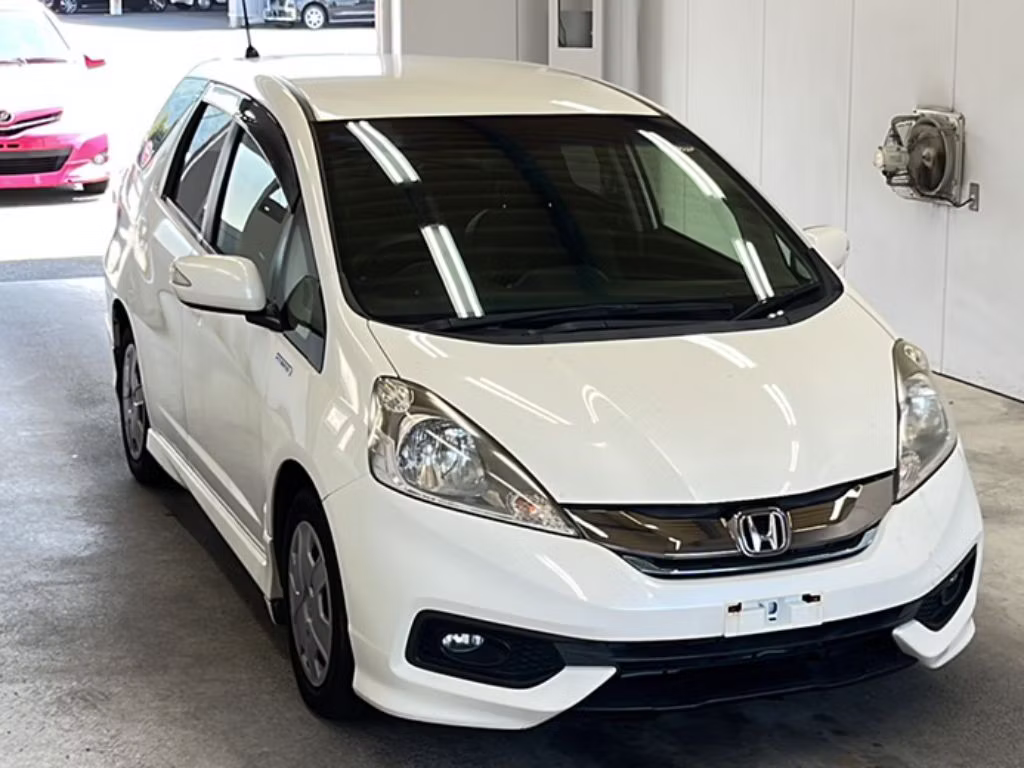 HONDA FIT SHUTTLE
