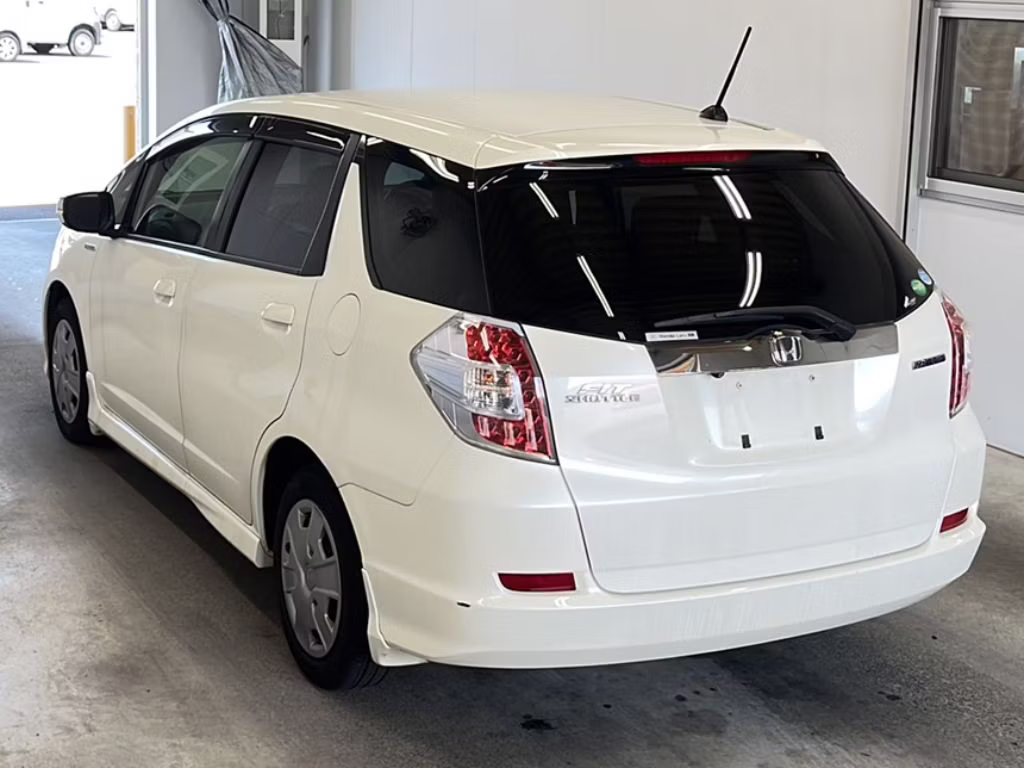 HONDA FIT SHUTTLE