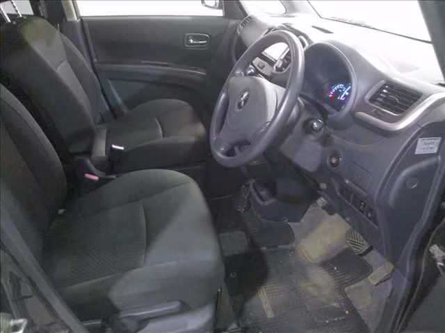 MITSUBISHI DELICA D:2