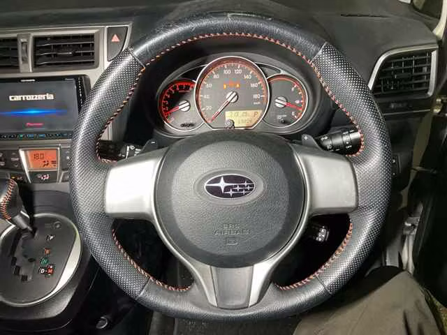 SUBARU TREZIA