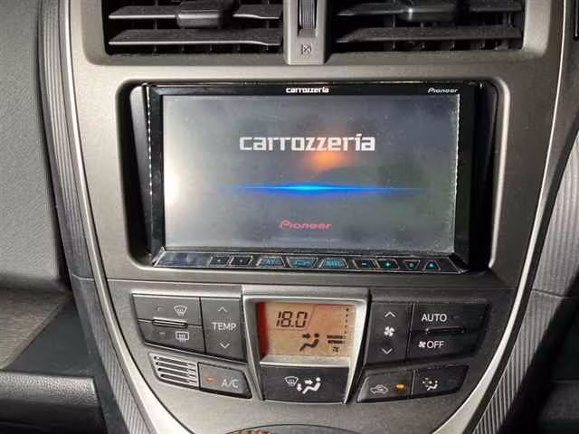 SUBARU TREZIA