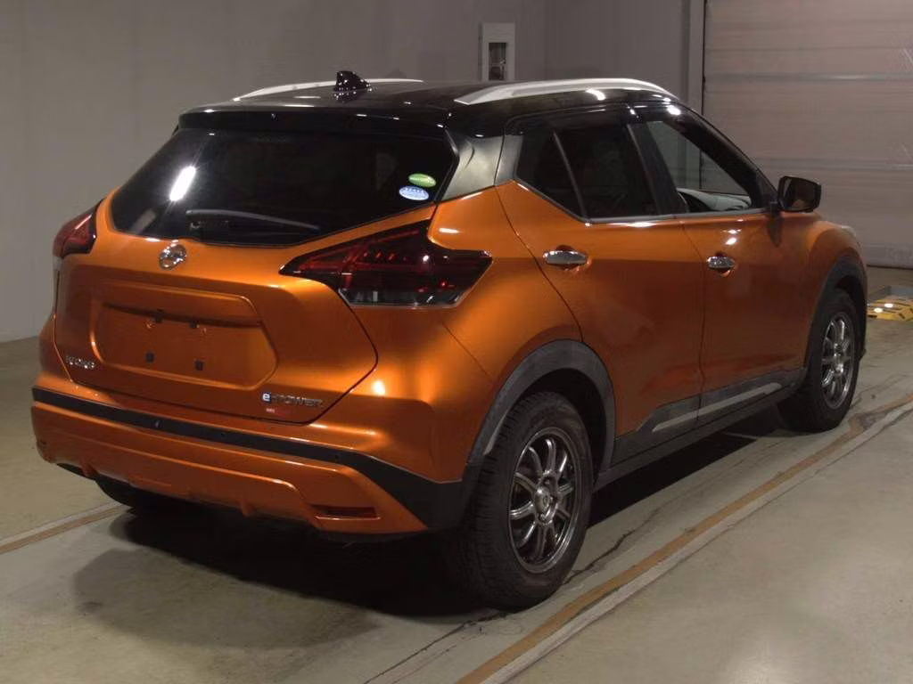 NISSAN KICKS
