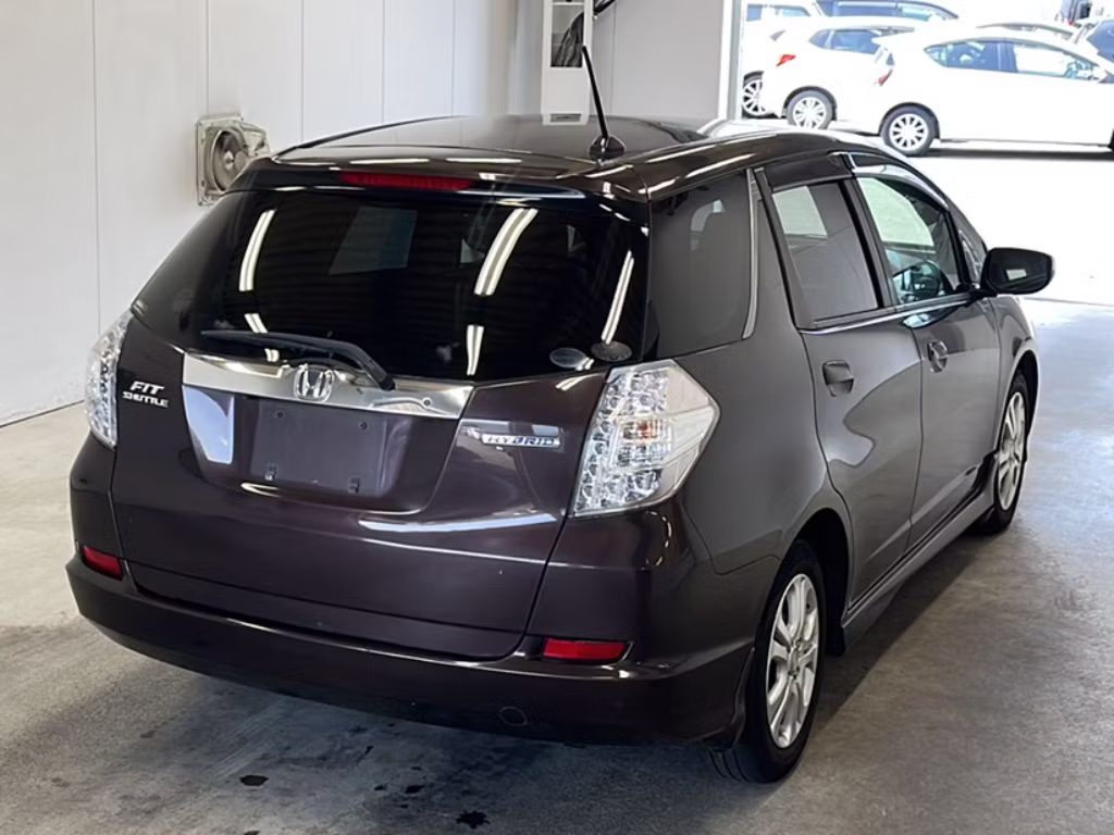 HONDA FIT SHUTTLE