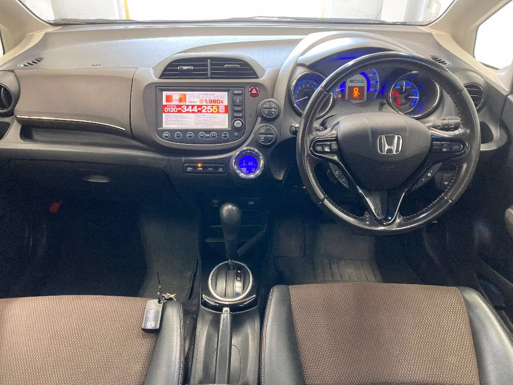 HONDA FIT SHUTTLE