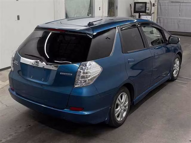 HONDA FIT SHUTTLE