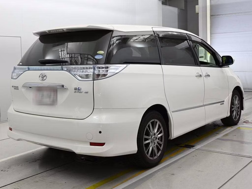 TOYOTA ESTIMA