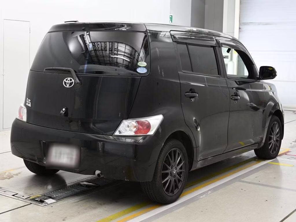 TOYOTA BB