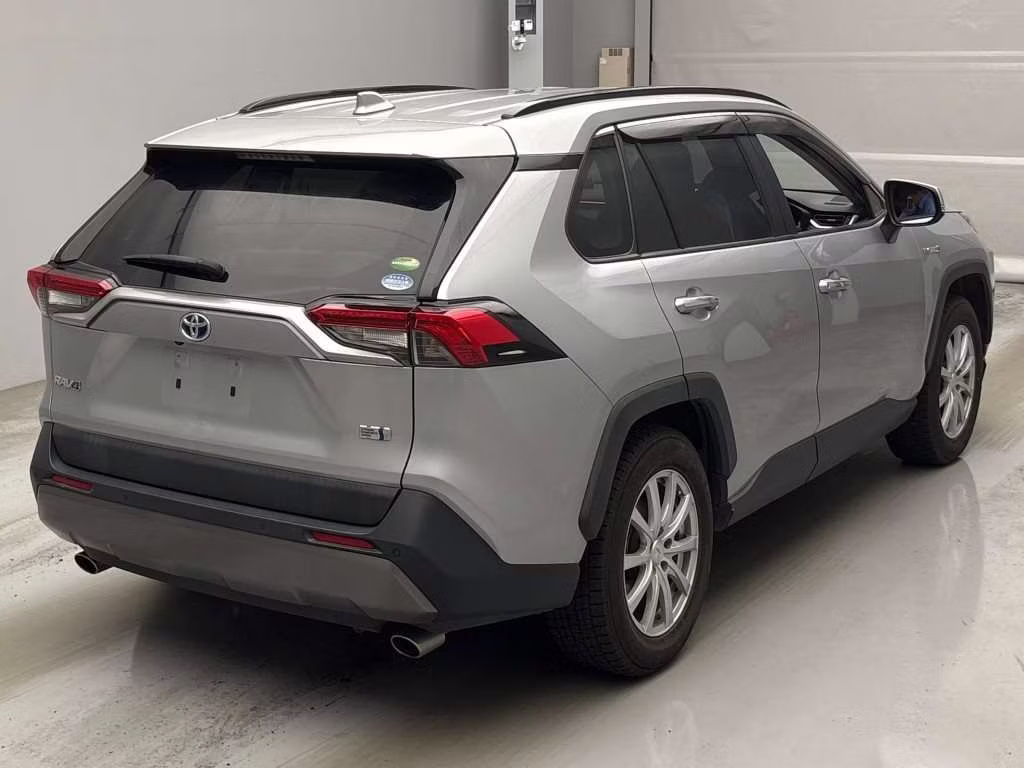 TOYOTA RAV4