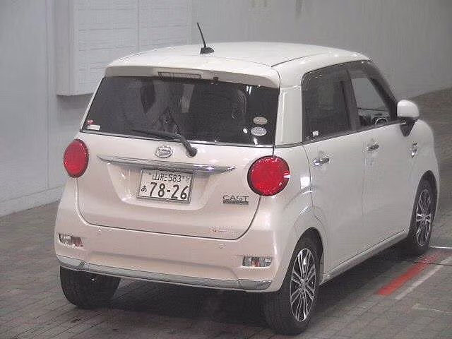 DAIHATSU CAST