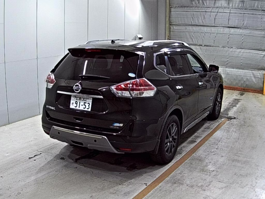 NISSAN X-TRAIL