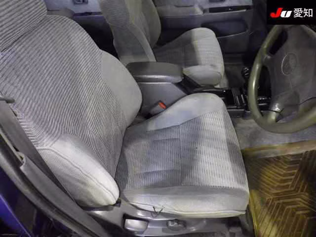 TOYOTA HILUX SURF
