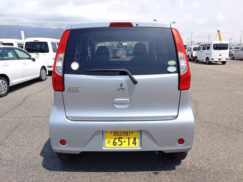 MITSUBISHI EK WAGON