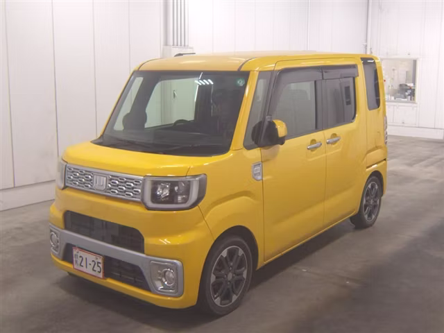 DAIHATSU WAKE