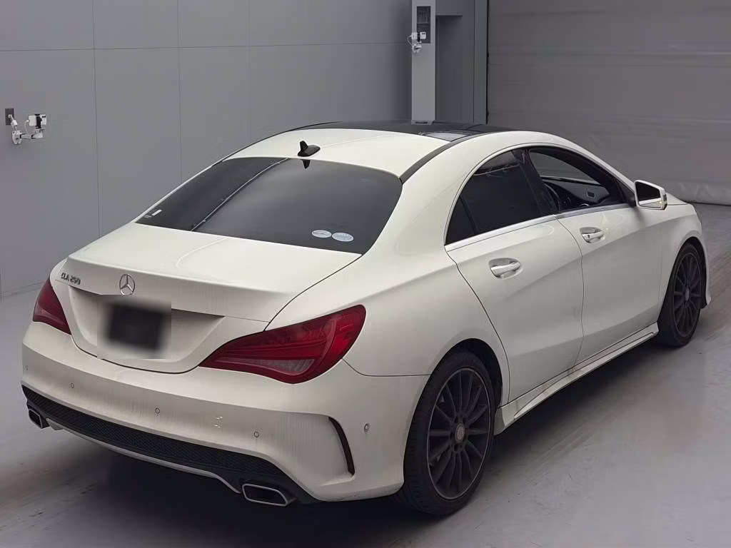 MERCEDES-BENZ CLA-CLASS