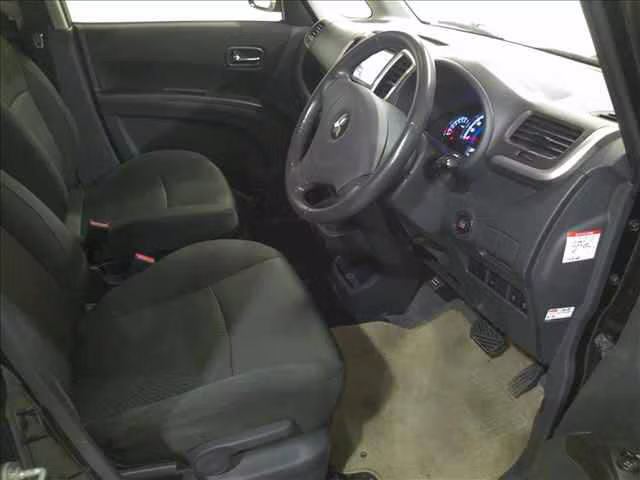 MITSUBISHI DELICA D:2