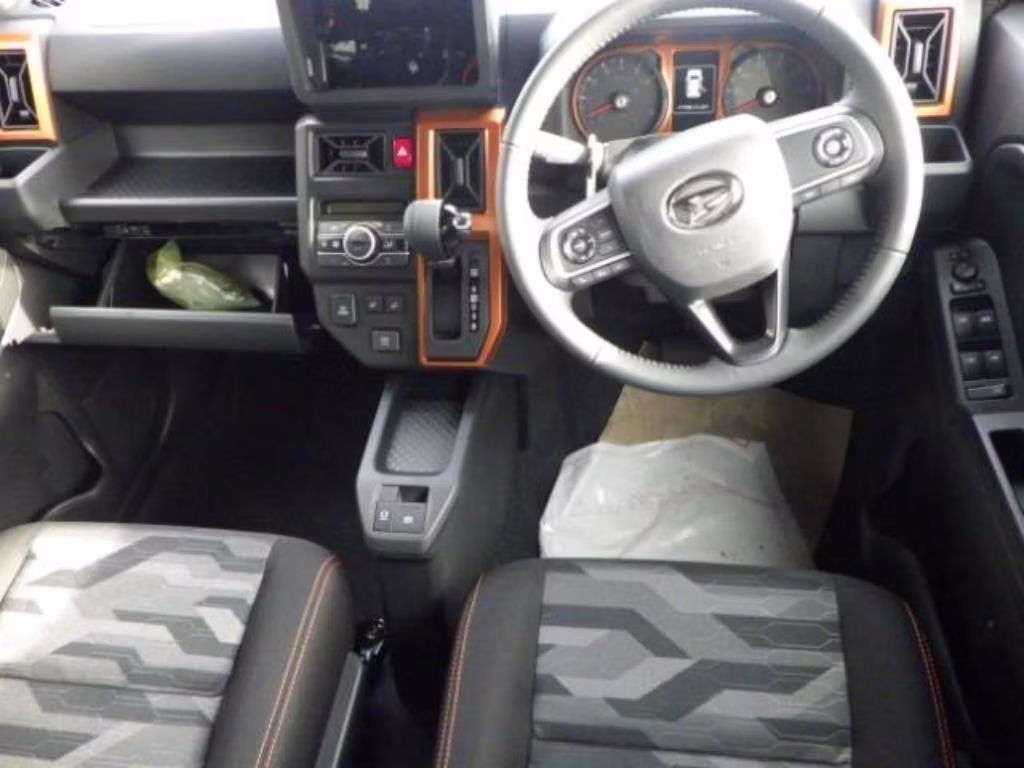 DAIHATSU TAFT