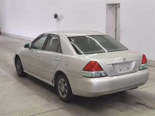 TOYOTA MARK II