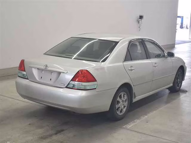 TOYOTA MARK II