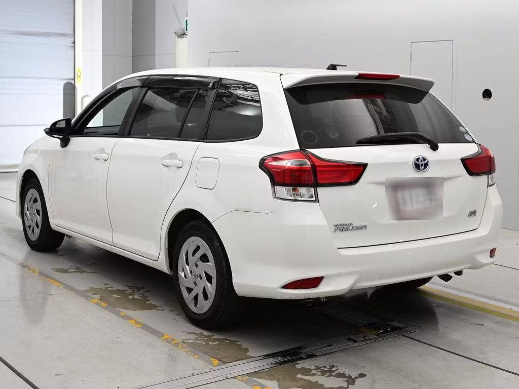 TOYOTA COROLLA FIELDER
