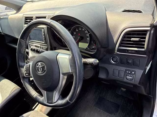 TOYOTA RACTIS