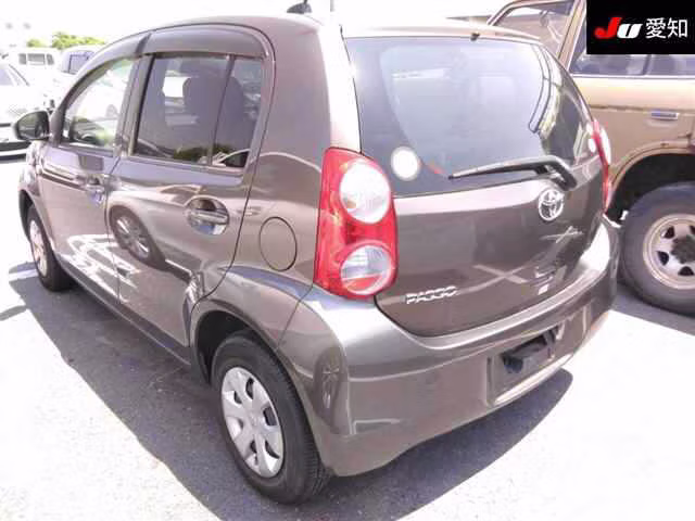 TOYOTA PASSO