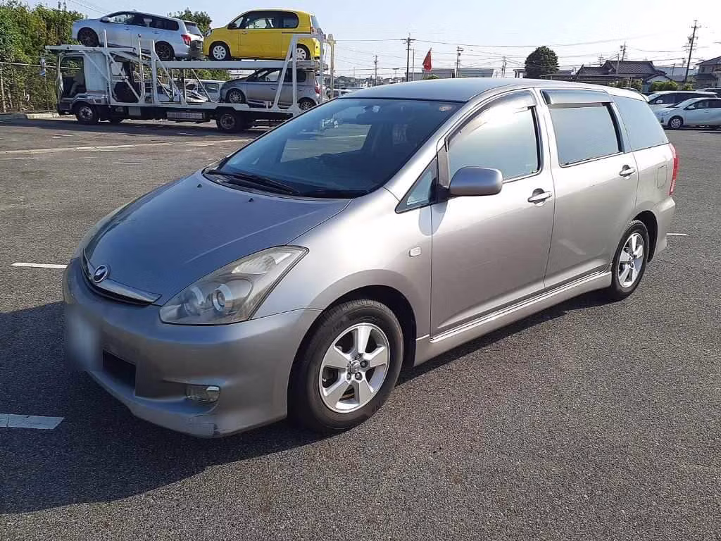 TOYOTA WISH