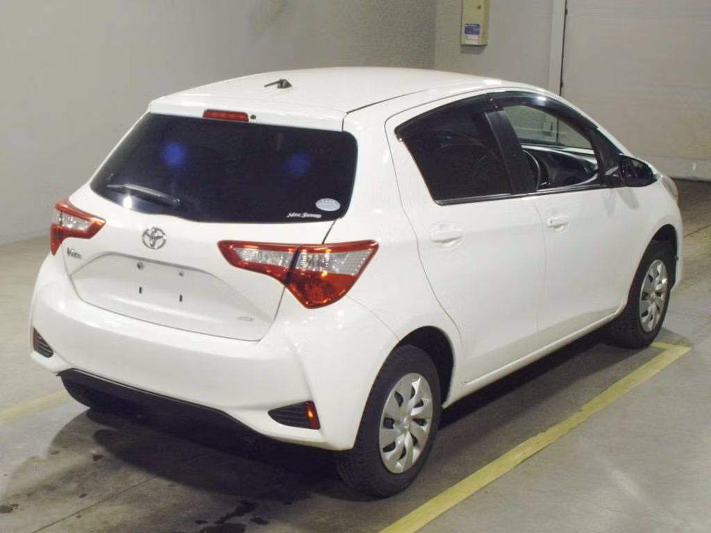 TOYOTA VITZ