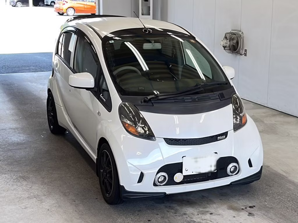 MITSUBISHI I