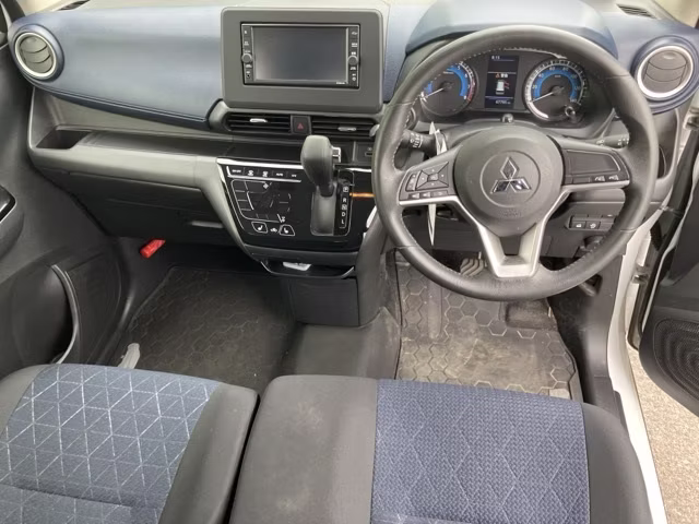 MITSUBISHI EK X