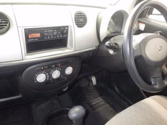 DAIHATSU MIRA GINO