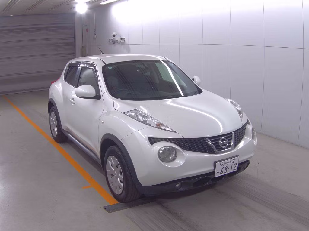 NISSAN JUKE
