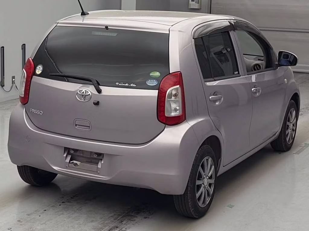 TOYOTA PASSO