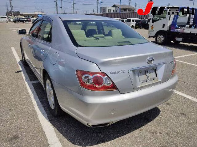 TOYOTA MARK X