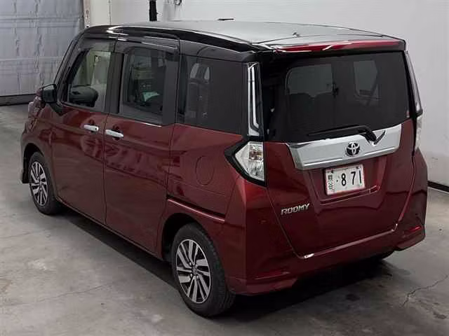 TOYOTA TANK