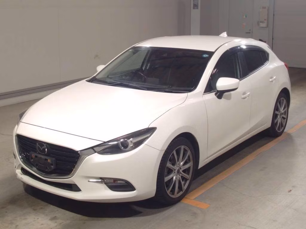 MAZDA AXELA