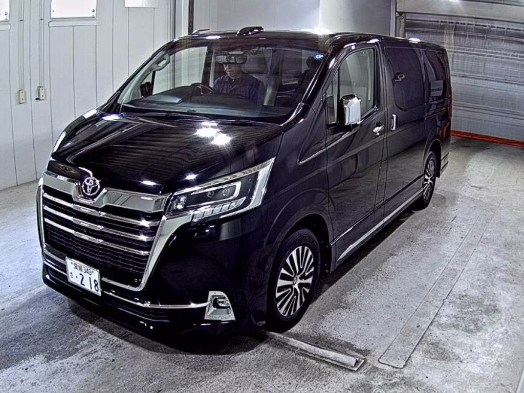 TOYOTA GRANACE