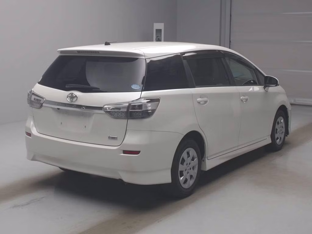 TOYOTA WISH