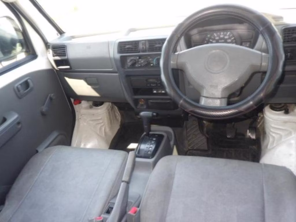 MITSUBISHI MINICAB