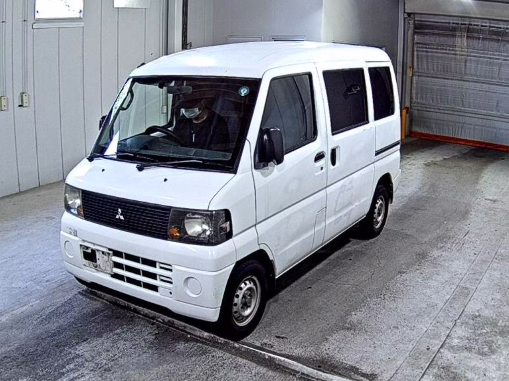 MITSUBISHI MINICAB