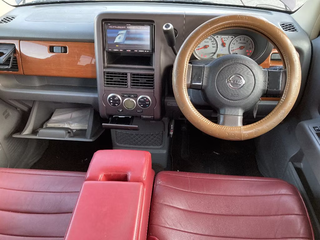 NISSAN CUBE